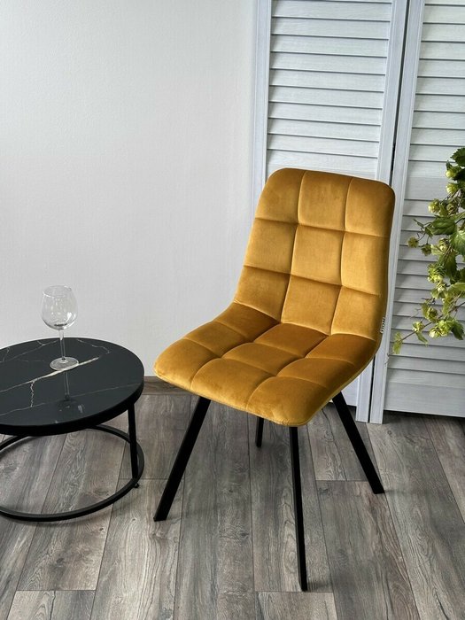Стул Chilli Square желтого цвета - лучшие Обеденные стулья в INMYROOM