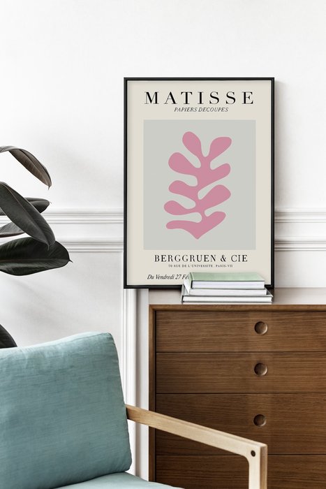 Постер Matisse papiers decoupes pink 40x60 в раме черного цвета - лучшие Принты в INMYROOM Постер Matisse papiers decoupes pink 40x60 в раме черного цвета - лучшие Принты в INMYROOM