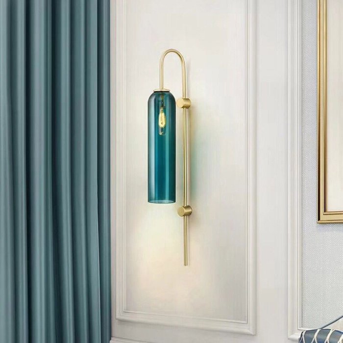 Дизайнерский настенный светильник Fosa с плафоном зеленого цвета - купить Бра и настенные светильники по цене 23556.0