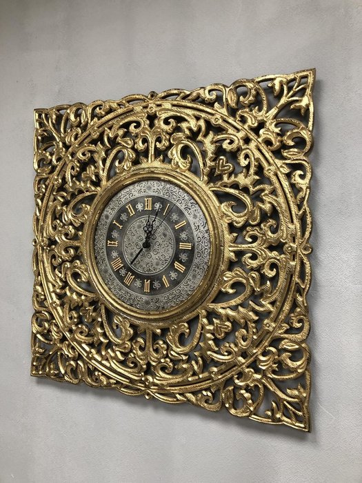 Настенные часы Vintage золотого цвета - лучшие Часы в INMYROOM