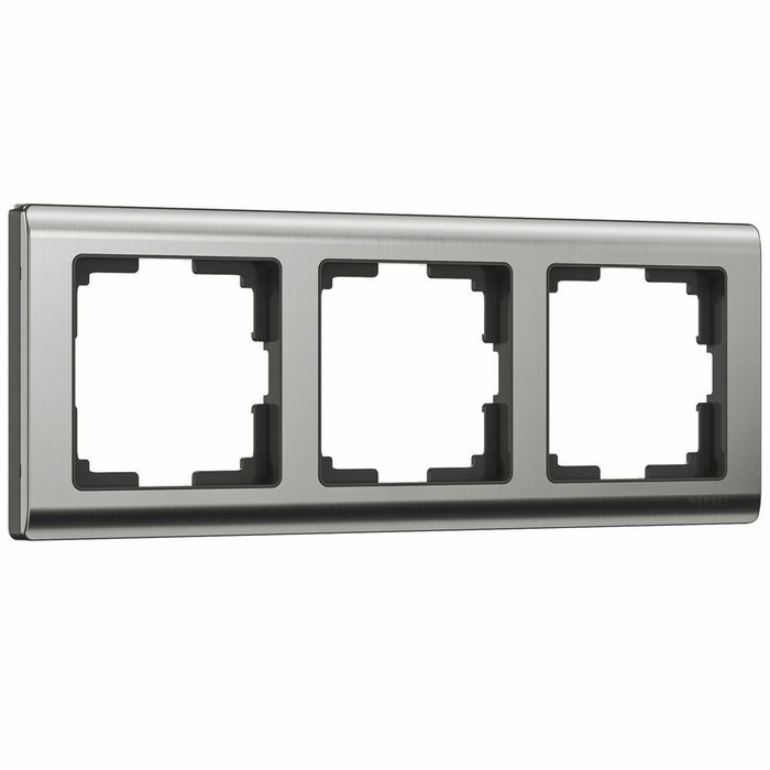 Рамка из металла на 3 поста Metallic глянцевый никель W0031602 Рамка из металла на 3 поста Metallic глянцевый никель W0031602