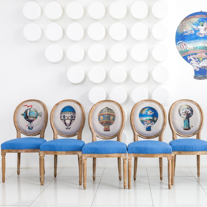 Стул Баньоль с сиденьем и спинкой синего цвета - лучшие Обеденные стулья в INMYROOM
