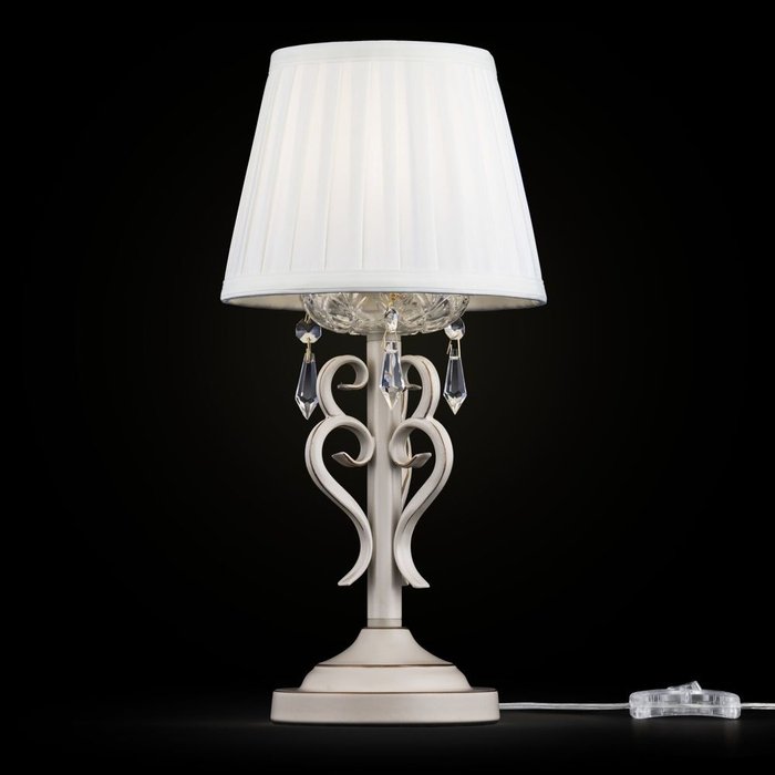 Настольная лампа Triumph с абажуром из органзы - купить Настольные лампы по цене 7120.0
