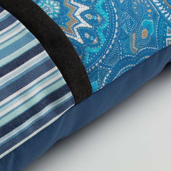 Чехол на подушку Bleu синего цвета с принтом 30x50 - купить Декоративные подушки по цене 2590.0