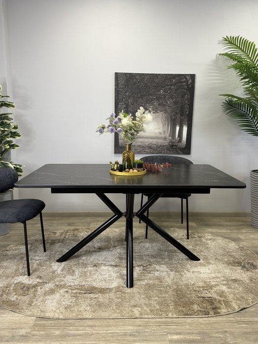 Раздвижной обеденный стол DM1550 черного цвета - купить Обеденные столы по цене 56720