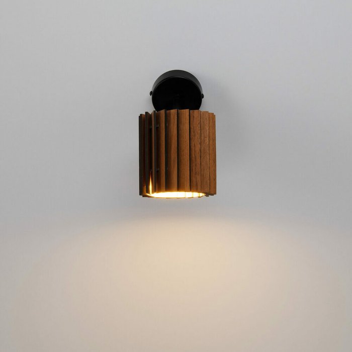 Светильник Rotor Unit из дуба Светильник Rotor Unit из дуба