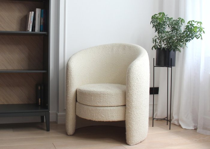 Кресло E7.4 в обивке из рогожки молочного цвета - лучшие Интерьерные кресла в INMYROOM