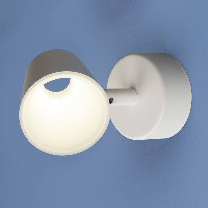Настенно-потолочный светодиодный светильник DLR025 5W 4200K белый матовый Snappy - купить Накладные споты по цене 1420.0