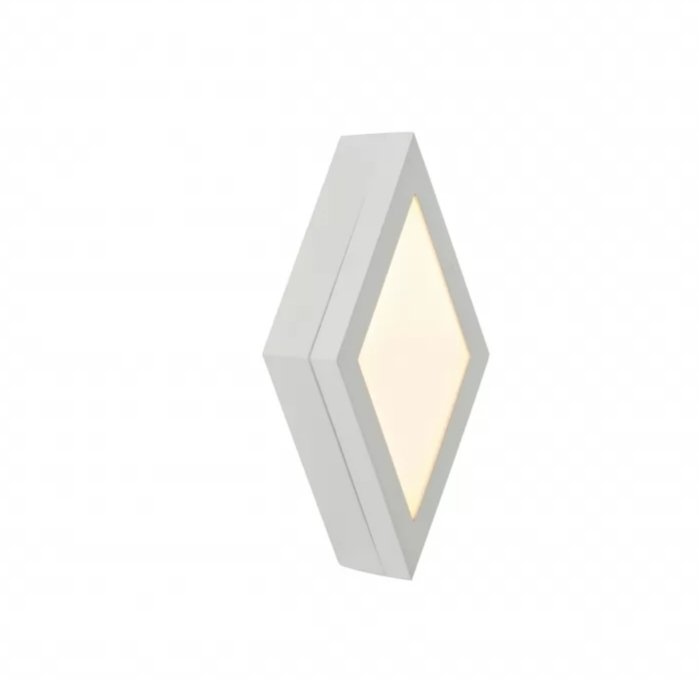 Настенный светильник Creator белого цвета - купить Бра и настенные светильники по цене 2490.0