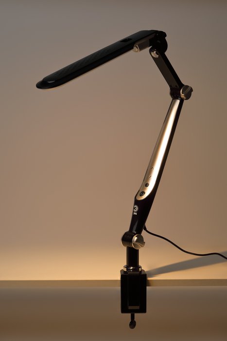 Настольная лампа NLED-496 Б0052767 (пластик, цвет черный) - лучшие Рабочие лампы в INMYROOM