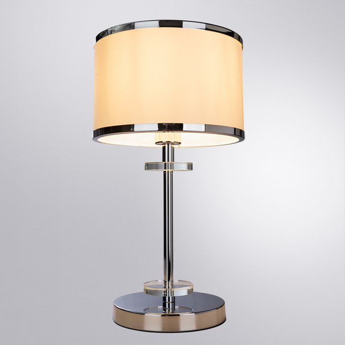 Настольная лампа Furore белого цвета - купить Настольные лампы по цене 7990.0