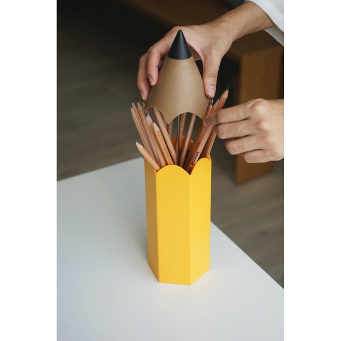 Подставка для карандашей Qualy dinsor пластиковая - лучшие Декоративные коробки в INMYROOM