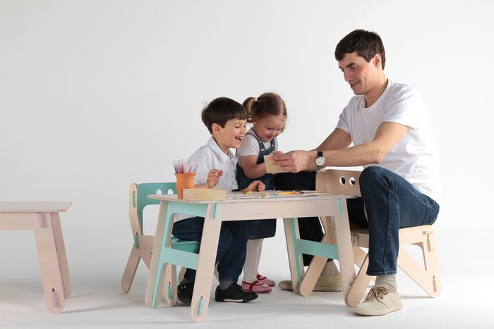 Стол playply "CLIC" Рост: 115–130 см - купить Детские столы по цене 4350.0