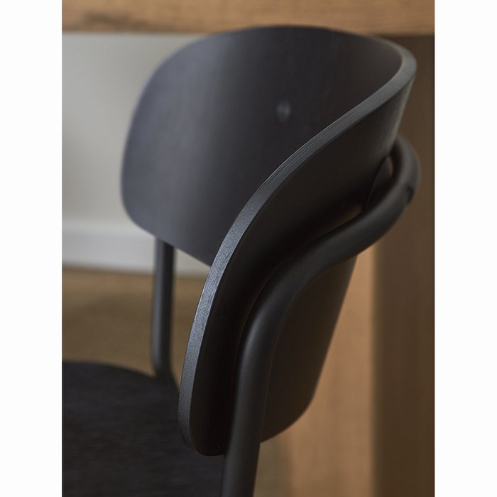 Стул Torfrid черного цвета - лучшие Обеденные стулья в INMYROOM