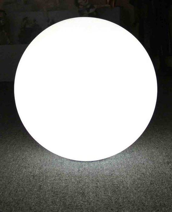 Светодиодный светильник "Globe XL" Светодиодный светильник "Globe XL"