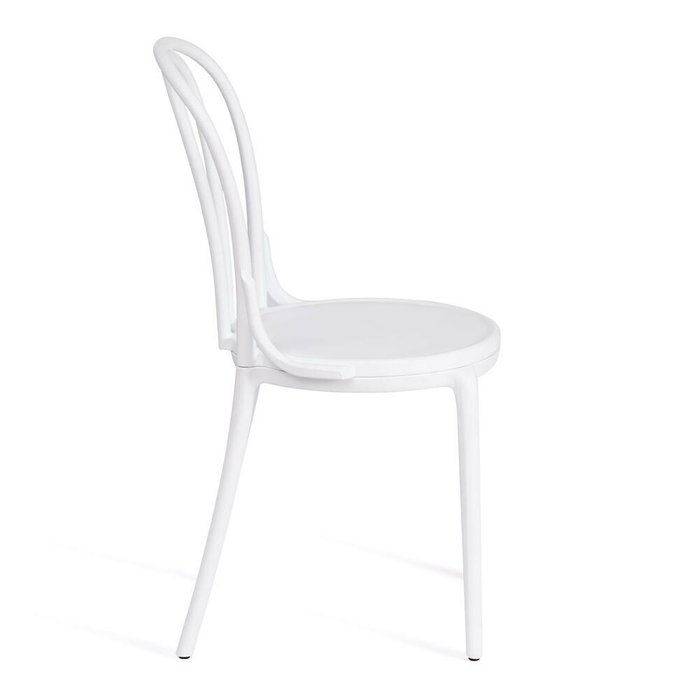 Набор из четырех стульев Thonet белого цвета - лучшие Обеденные стулья в INMYROOM Набор из четырех стульев Thonet белого цвета - лучшие Обеденные стулья в INMYROOM