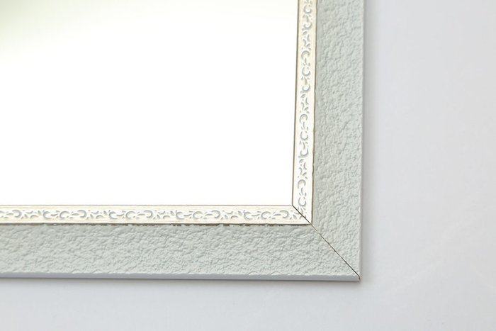 Зеркало настольное Scandic в раме белого цвета - лучшие Настольные зеркала в INMYROOM