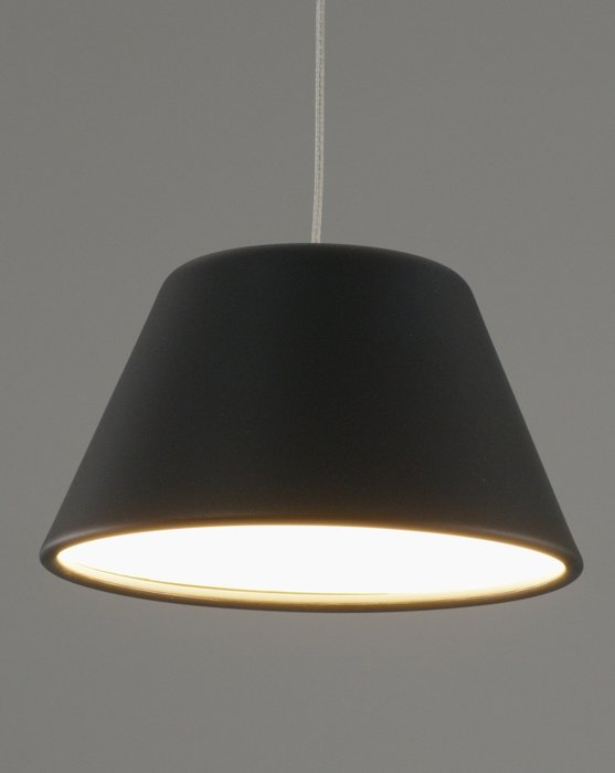 Подвесной светодиодный светильник Atla черного цвета - купить Подвесные светильники по цене 5990.0