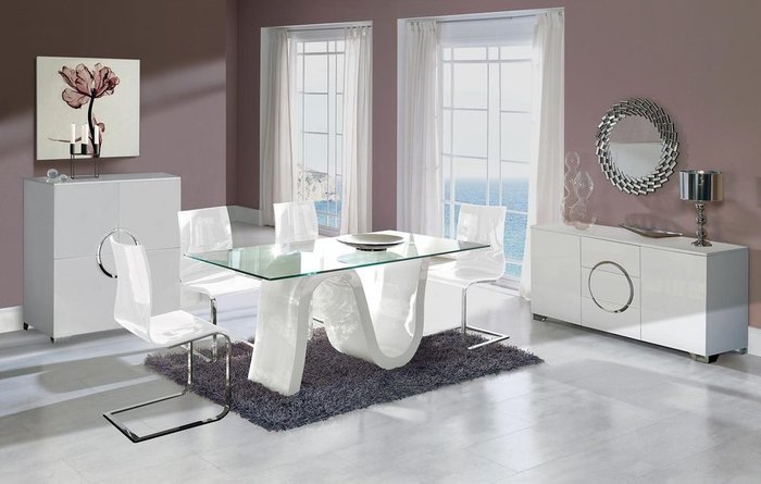 Обеденный стол с белым подстольем