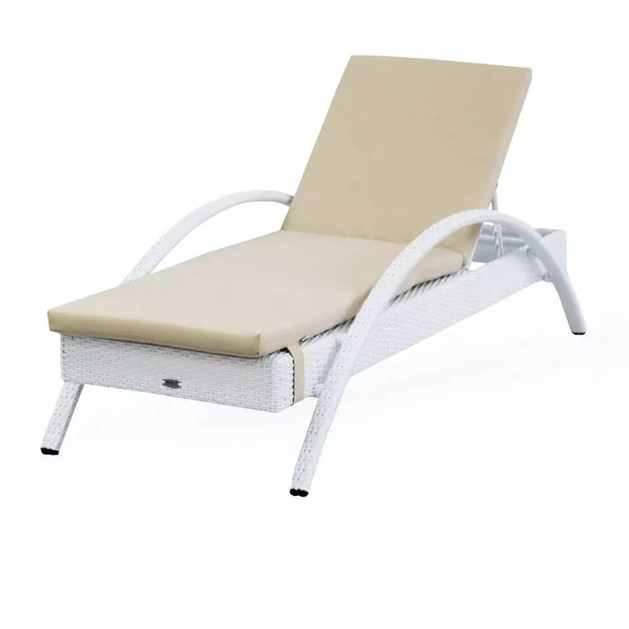 Шезлонг Бари бело-бежевого цвета Шезлонг Бари бело-бежевого цвета