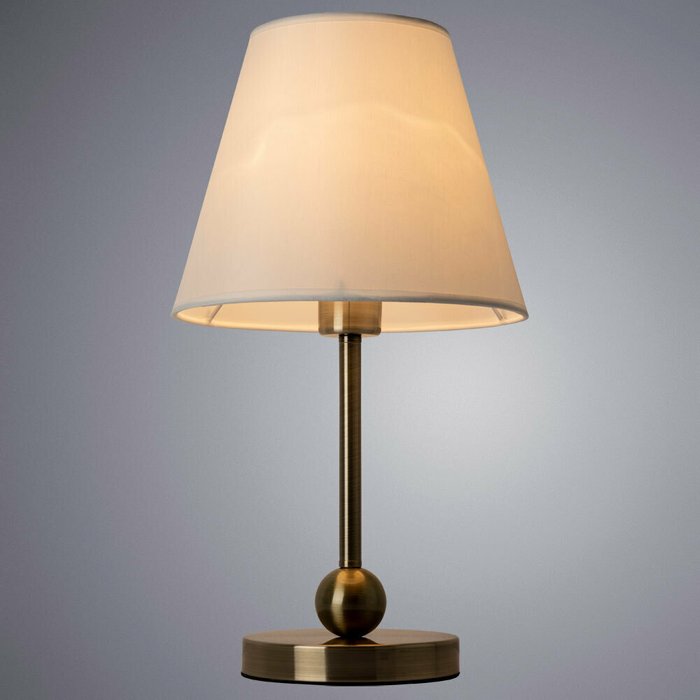 Настольная лампа Elba с белым абажуром - купить Настольные лампы по цене 4990.0