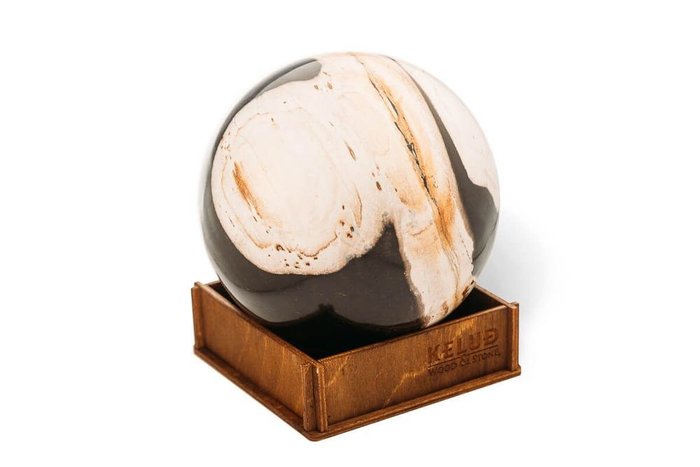 Декоративный шар из окаменелого дерева 383622 - купить Фигуры и статуэтки по цене 5150.0