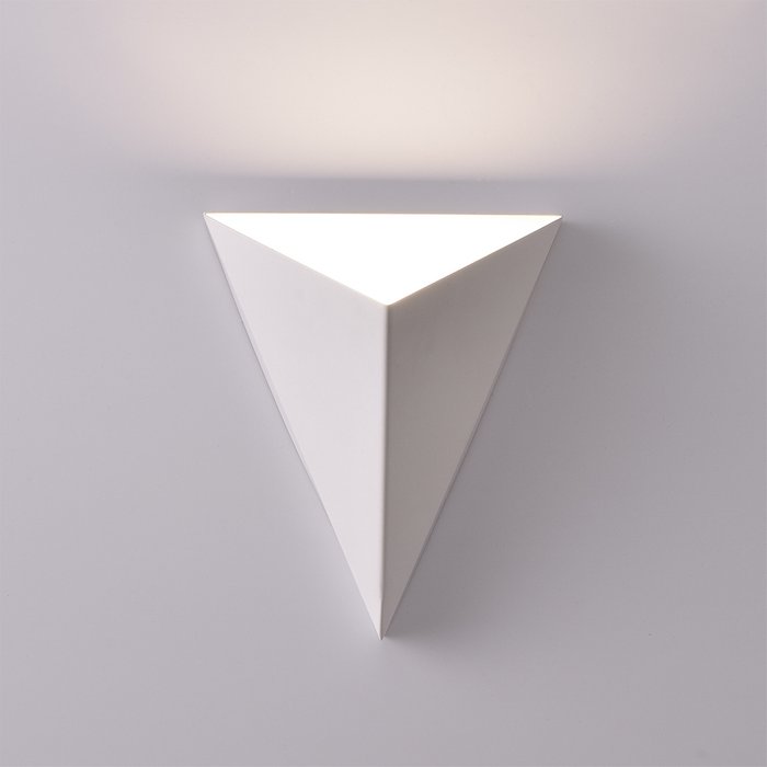 Декоративная подсветка Trapeze белого цвета - купить Бра и настенные светильники по цене 5490.0