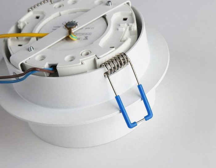 Встраиваемый светильник Techno Spot GX Tech белого цвета - купить Встраиваемые споты по цене 1122.0
