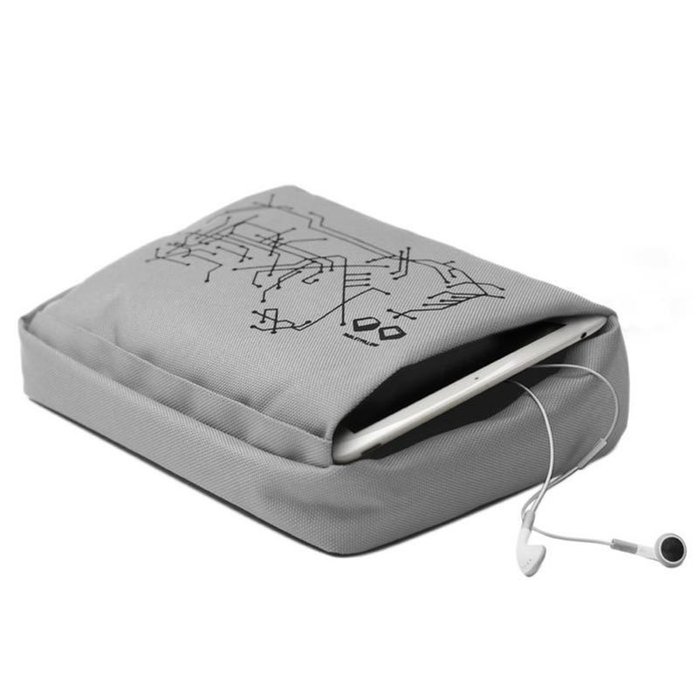 Подушка-подставка с карманом для планшета Bosign hitech 2 серебристая-черная - лучшие Декоративные подушки в INMYROOM