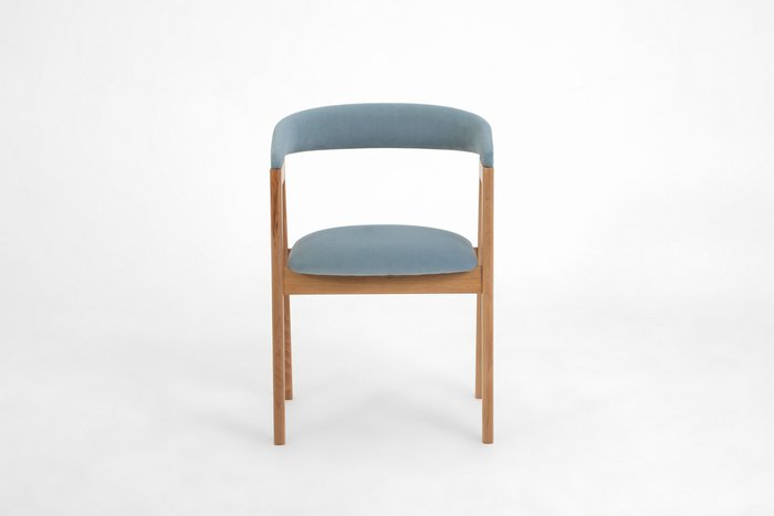 Стул Лондон голубого цвета - купить Обеденные стулья по цене 21900.0