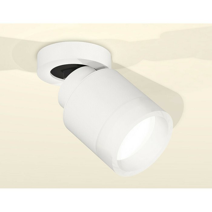 Светильник точечный Ambrella Techno Spot XM8110001 - купить Накладные споты по цене 7645.0
