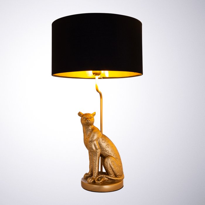Настольная лампа Ginan черно-золотого цвета - купить Настольные лампы по цене 6190.0