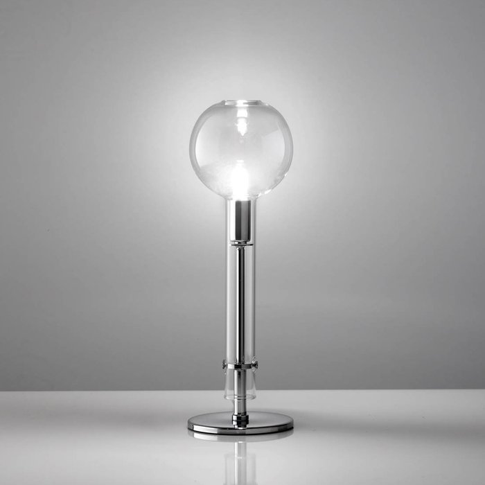 Настольная лампа Ampolla clear/chrome с плафоном из стекла - купить Настольные лампы по цене 12250.0