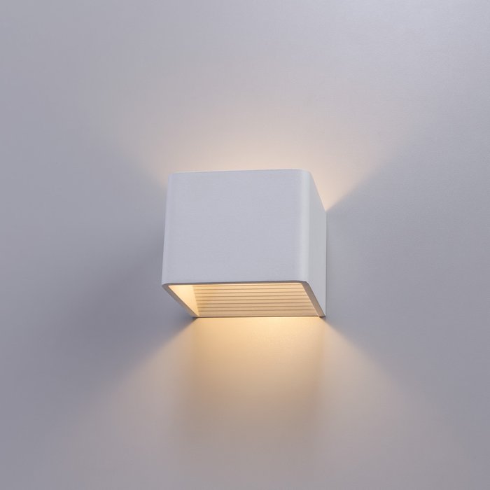 Настенный светодиодный светильник Arte Lamp Scatola  - купить Бра и настенные светильники по цене 2700.0