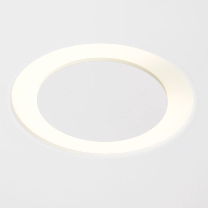 Встраиваемый светильник Modular Downut из термопластика белого цвета. - купить Встраиваемые споты по цене 34790.0