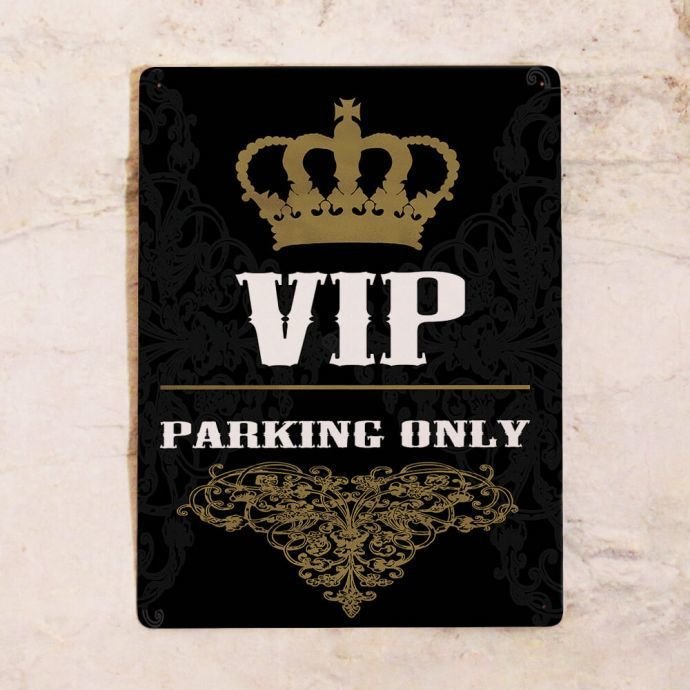 Металлическая табличка VIP Parking only 30х40