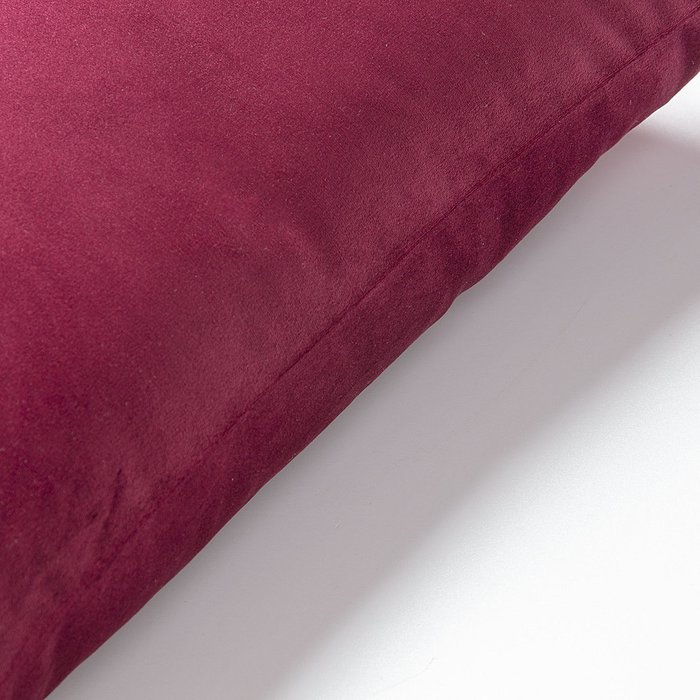 Чехол для подушки Jolie бордового цвета - купить Чехлы для подушек по цене 2190.0