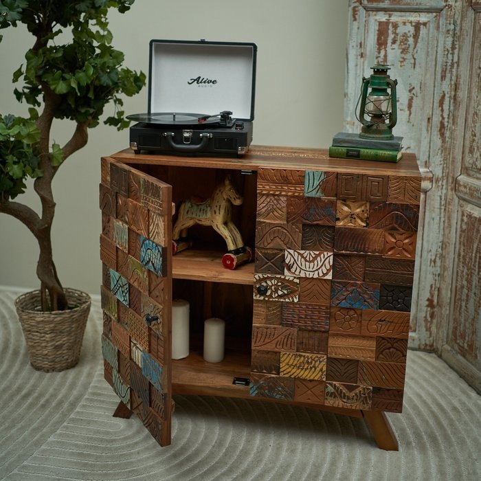 Комод из массива Джая коричневого цвета - лучшие Комоды в INMYROOM