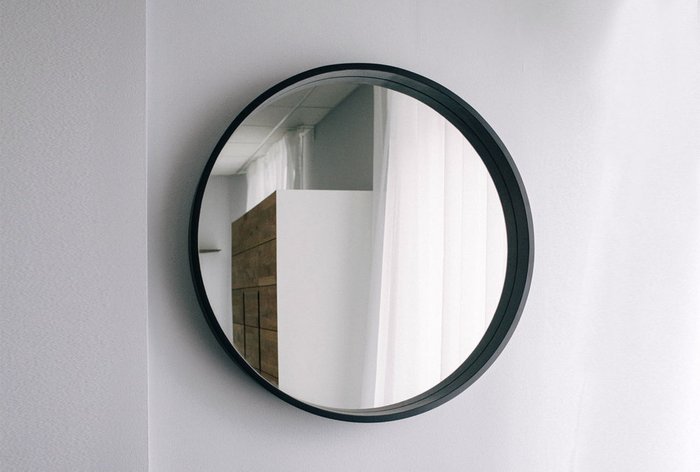 Зеркало настенное Extera диаметр 90 темно-серого цвета - купить Настенные зеркала по цене 30380.0