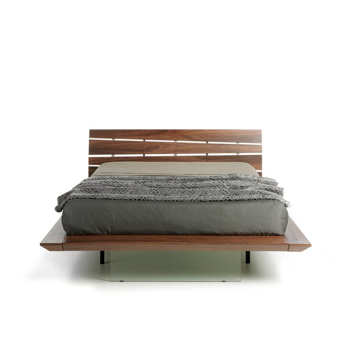 Кровать из массива ореха 150x200 - купить Кровати для спальни по цене 224990.0