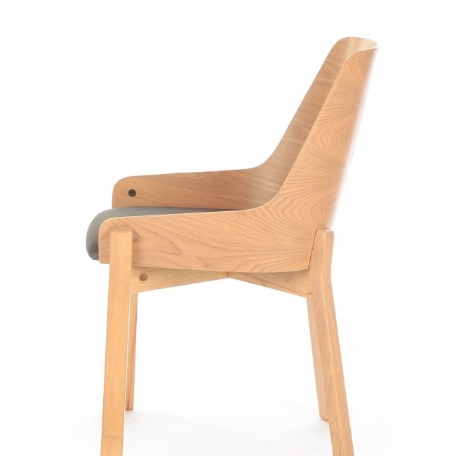 Стул Safia с мягким сиденьем - купить Обеденные стулья по цене 16686.0