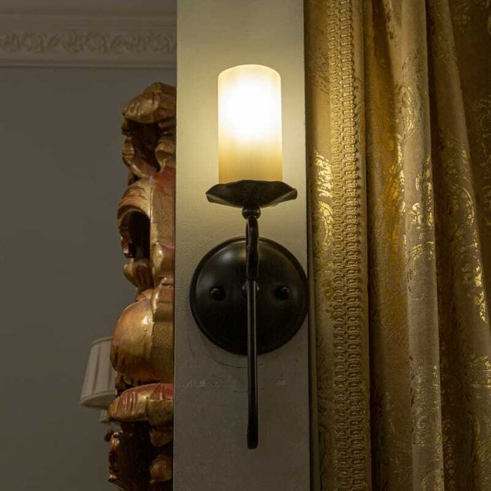 Бра Napoli со стеклянным плафоном - лучшие Бра и настенные светильники в INMYROOM