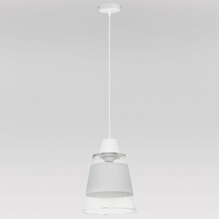 Подвесной светильник Trick с плафоном из стекла 