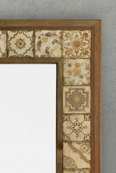 Настенное зеркало 43x63 с каменной мозаикой бежевого цвета - лучшие Настенные зеркала в INMYROOM
