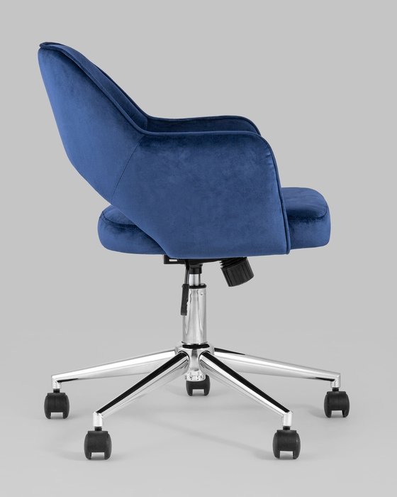 Кресло офисное Кларк синего цвета - лучшие Офисные кресла в INMYROOM