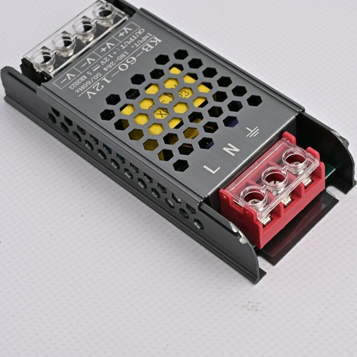Блок питания Imperiumloft 12V 60W BLKB12V - купить Блоки питания треки по цене 730.0 Блок питания Imperiumloft 12V 60W BLKB12V - купить Блоки питания треки по цене 730.0