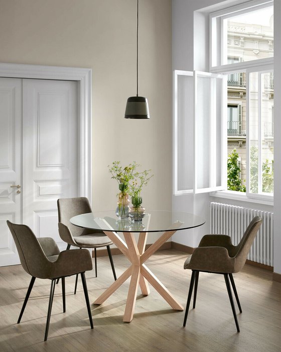 Обеденный круглый стол Arya со стеклянной столешницей - купить Обеденные столы по цене 85990.0