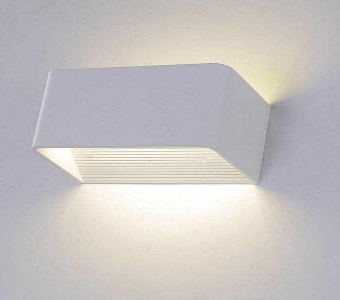 НАСТЕННЫЙ СВЕТИЛЬНИК CRYSTAL LUX CLT НАСТЕННЫЙ СВЕТИЛЬНИК CRYSTAL LUX CLT