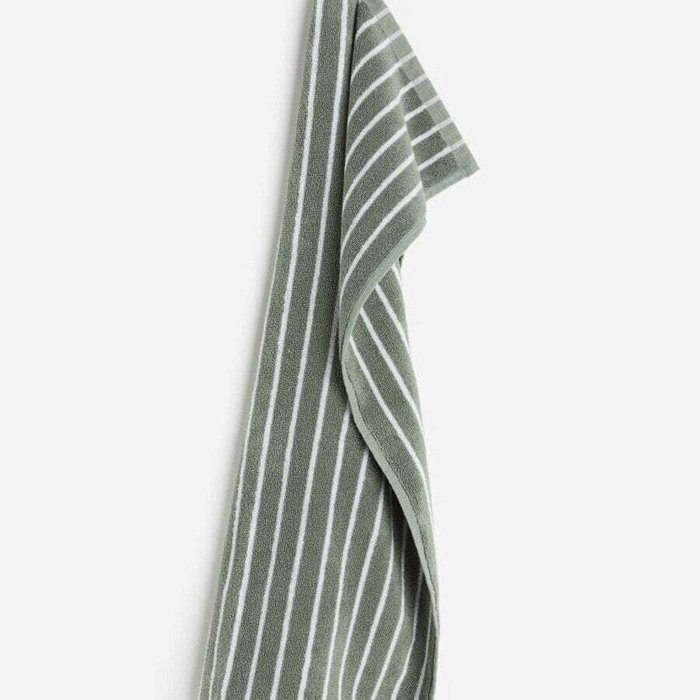 Полосатое полотенце