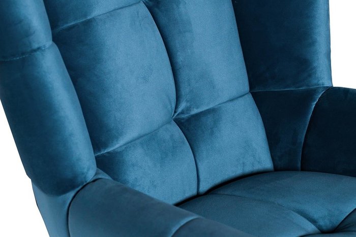 Кресло вращающееся с обивкой из велюра синего цвета - лучшие Интерьерные кресла в INMYROOM